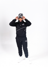 Load image into Gallery viewer, UNISEX TREND SWEATSUIT (BLACK/SILVER)
